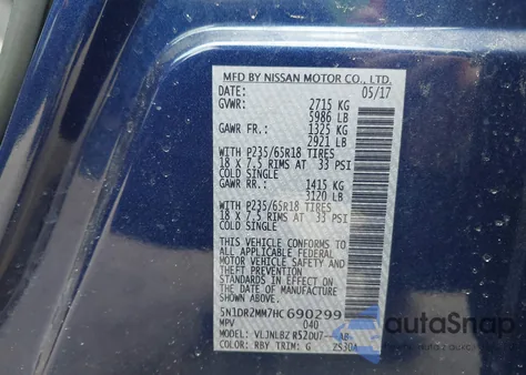 2017 Nissan Pathfinder S z USA, uszkodzony, nr VIN 5N1DR2MM7HC690299